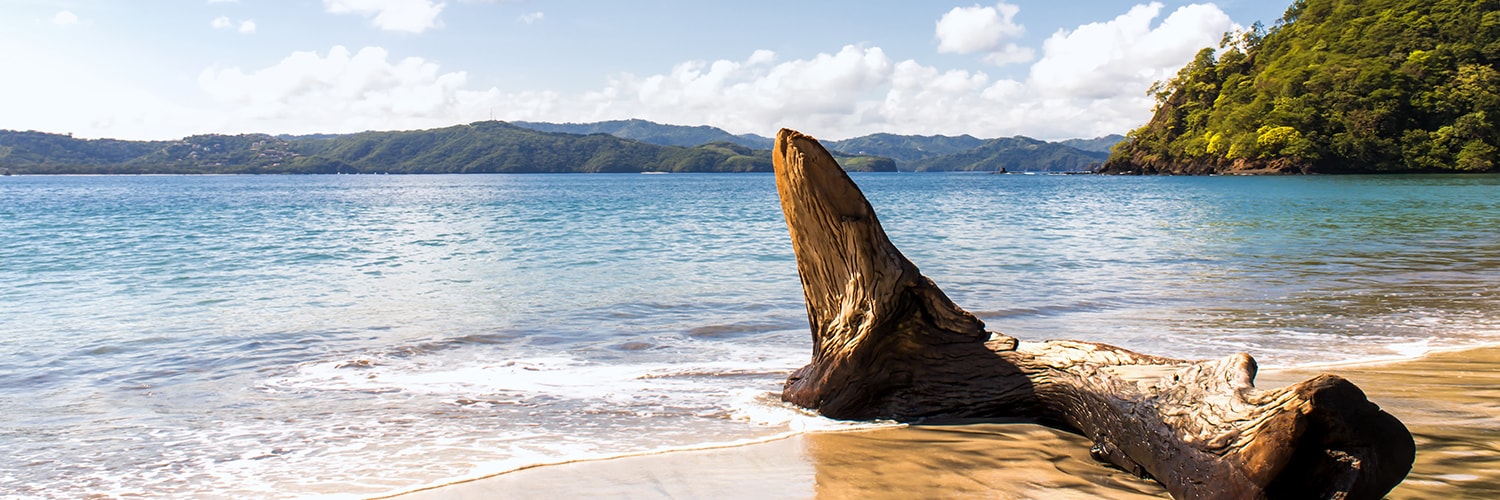 Travel with Air Canada from Montreal to Liberia (Costa Rica) (YUL - LIR)