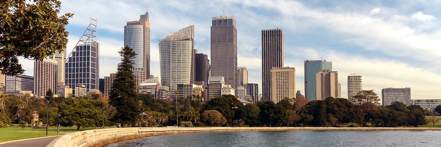 Book flights from London to Cairns