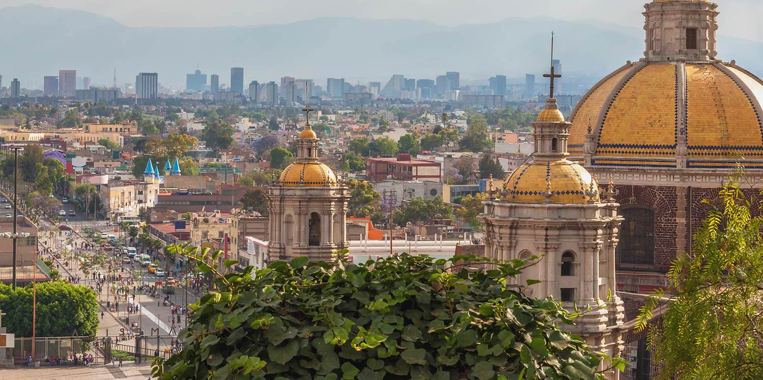 Spend your Monday night in Mexico City 