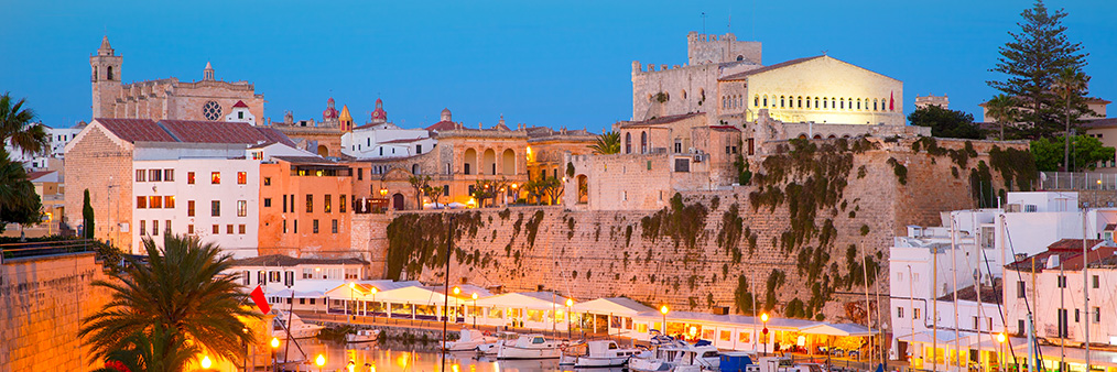 Find the Best Flight Deals to Menorca (MAH)